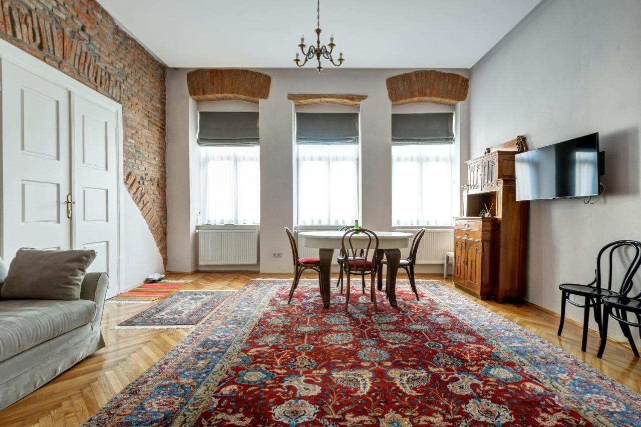 Apor Apartments Cluj Napoca Bagian luar foto